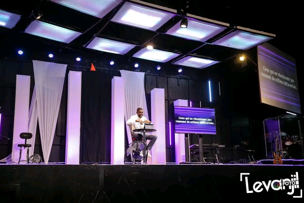 Haití: La Iglesia Rendez-Vous Christ inspira a la juventud en una importante conferencia