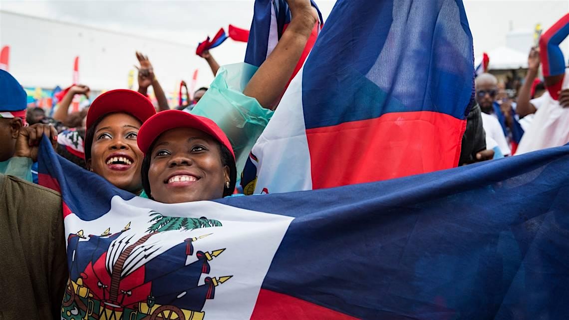 Haití: ¿Cuál es la diferencia entre  Libertad - Igualdad - Fraternidad  y  La fuerza en la unidad ?